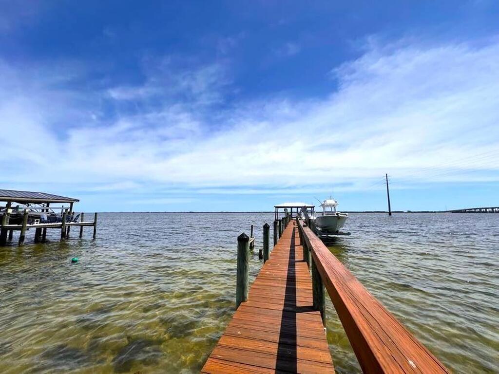 9 Point View Place, Cocoa, FL 32926