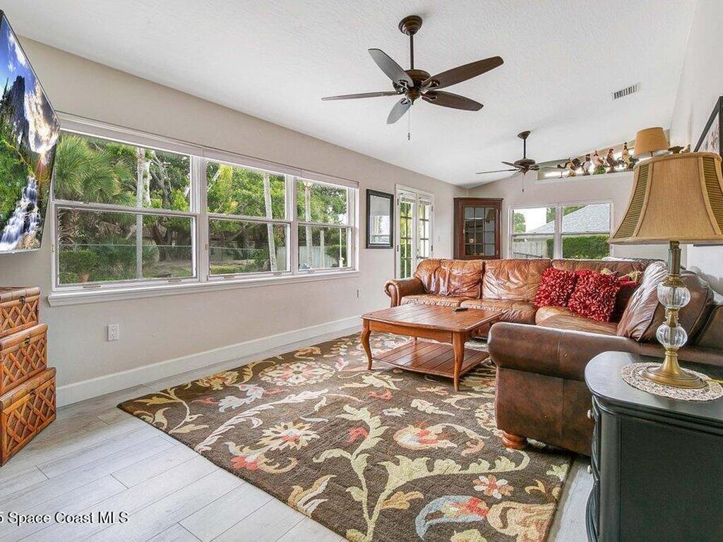 250 E Central Boulevard, Cape Canaveral, FL 32920