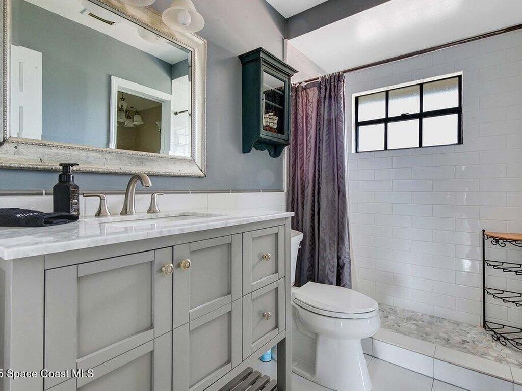 250 E Central Boulevard, Cape Canaveral, FL 32920