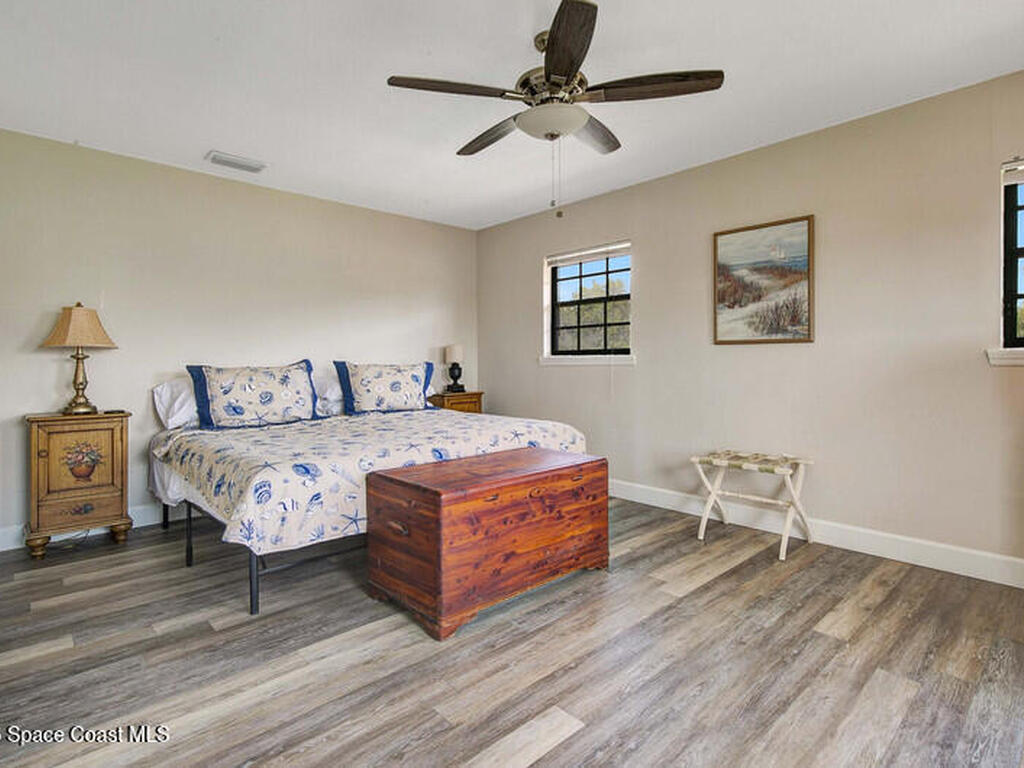 250 E Central Boulevard, Cape Canaveral, FL 32920