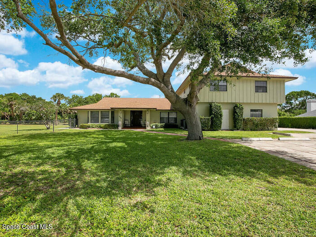 250 E Central Boulevard, Cape Canaveral, FL 32920