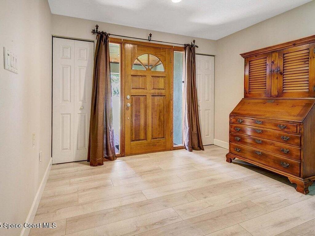 250 E Central Boulevard, Cape Canaveral, FL 32920