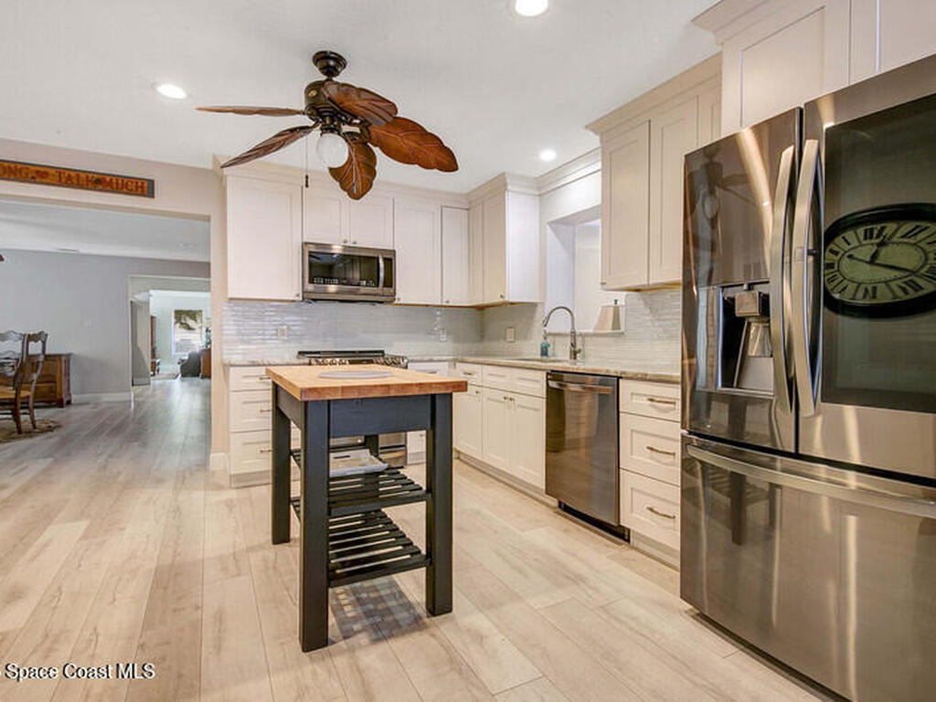 250 E Central Boulevard, Cape Canaveral, FL 32920