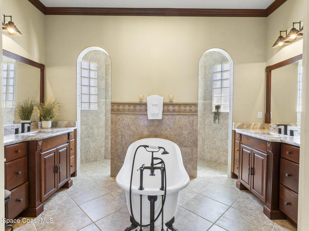 14450 111th Street, Fellsmere, FL 32948