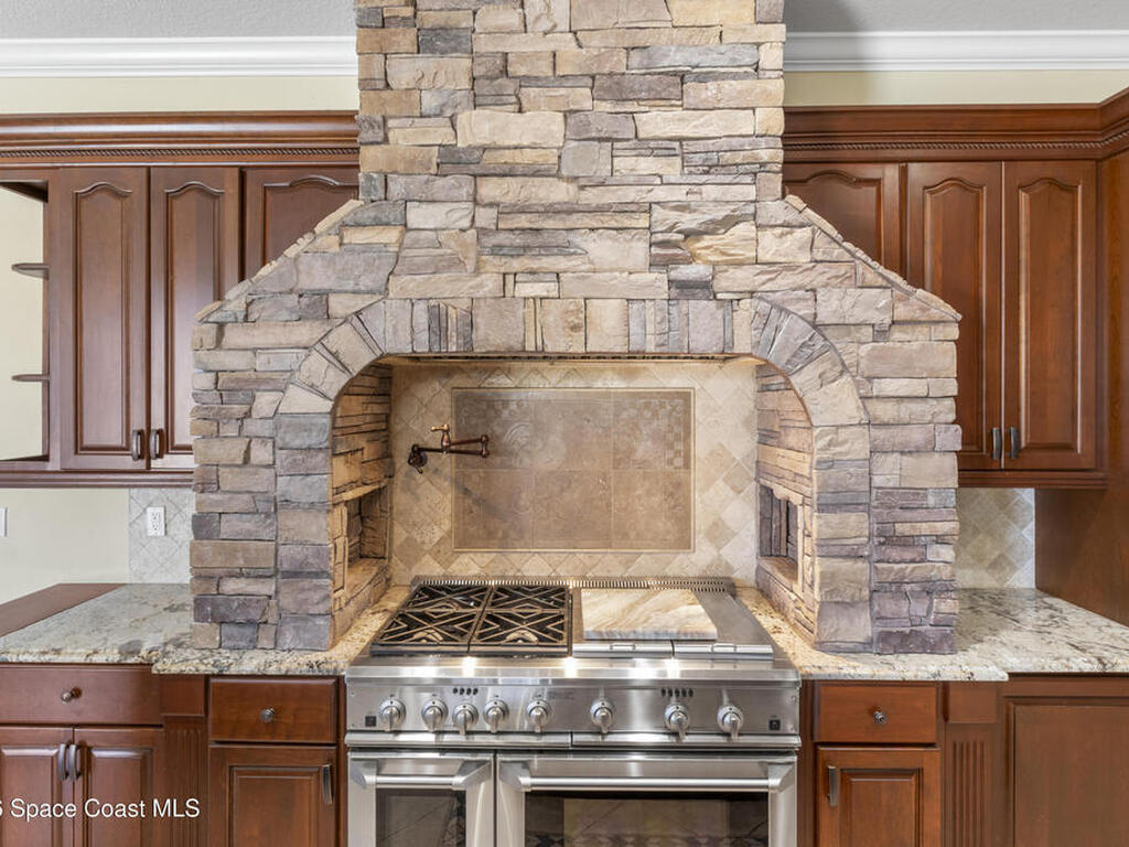 14450 111th Street, Fellsmere, FL 32948