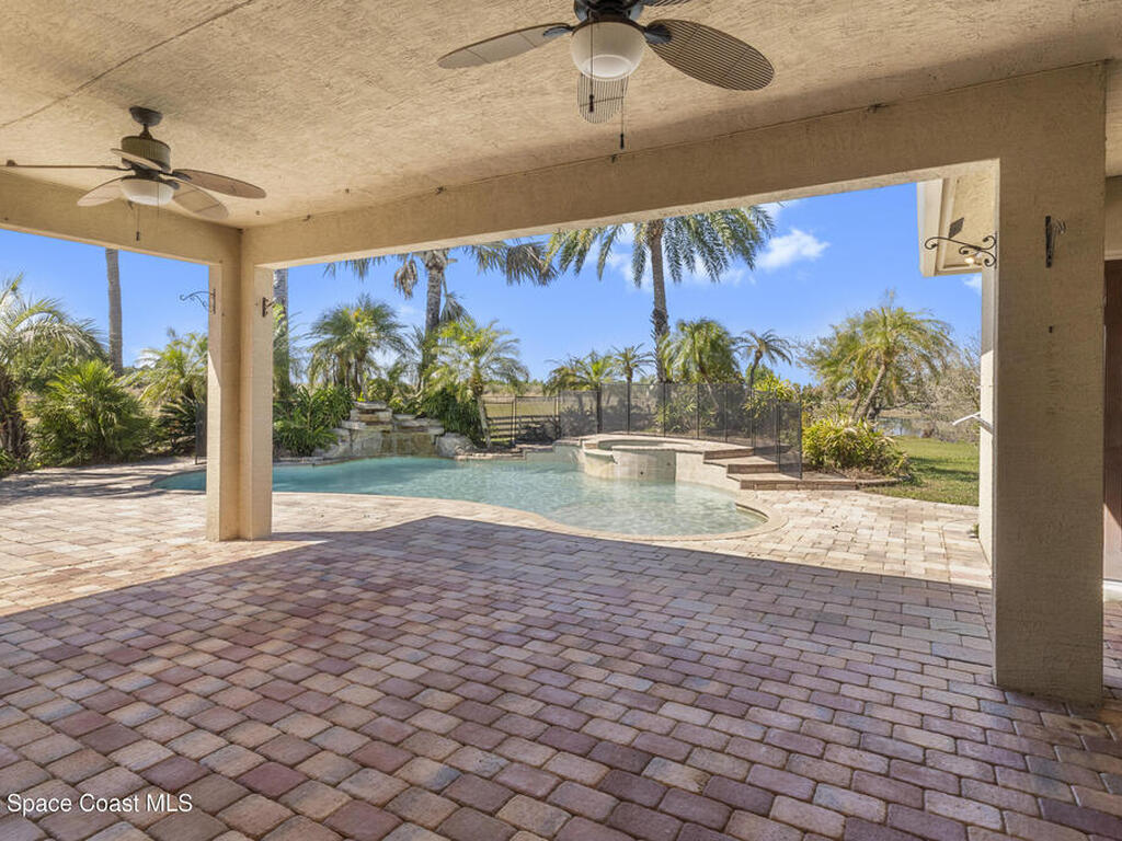 14450 111th Street, Fellsmere, FL 32948