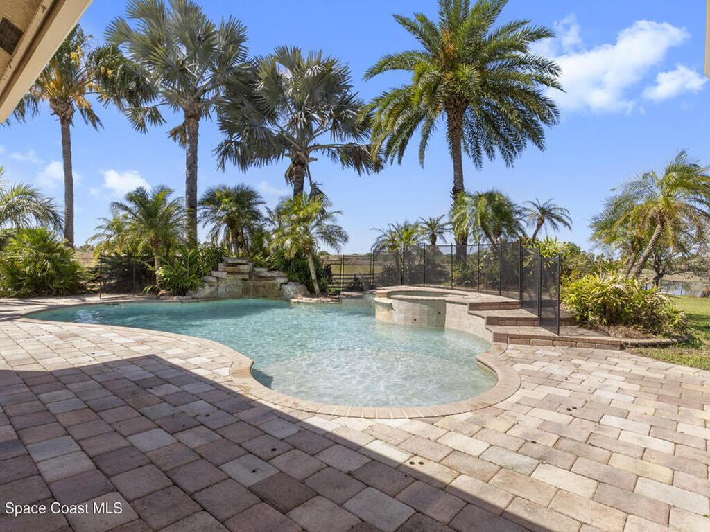 14450 111th Street, Fellsmere, FL 32948