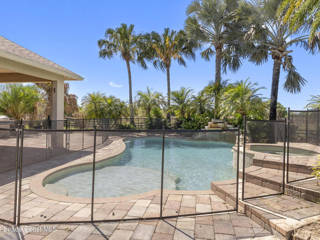 14450 111th Street, Fellsmere, FL 32948