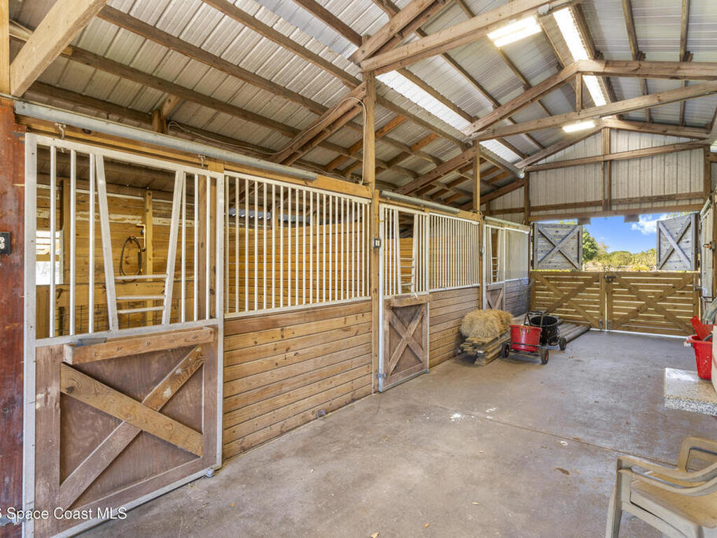 14450 111th Street, Fellsmere, FL 32948