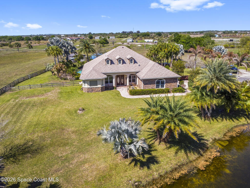 14450 111th Street, Fellsmere, FL 32948