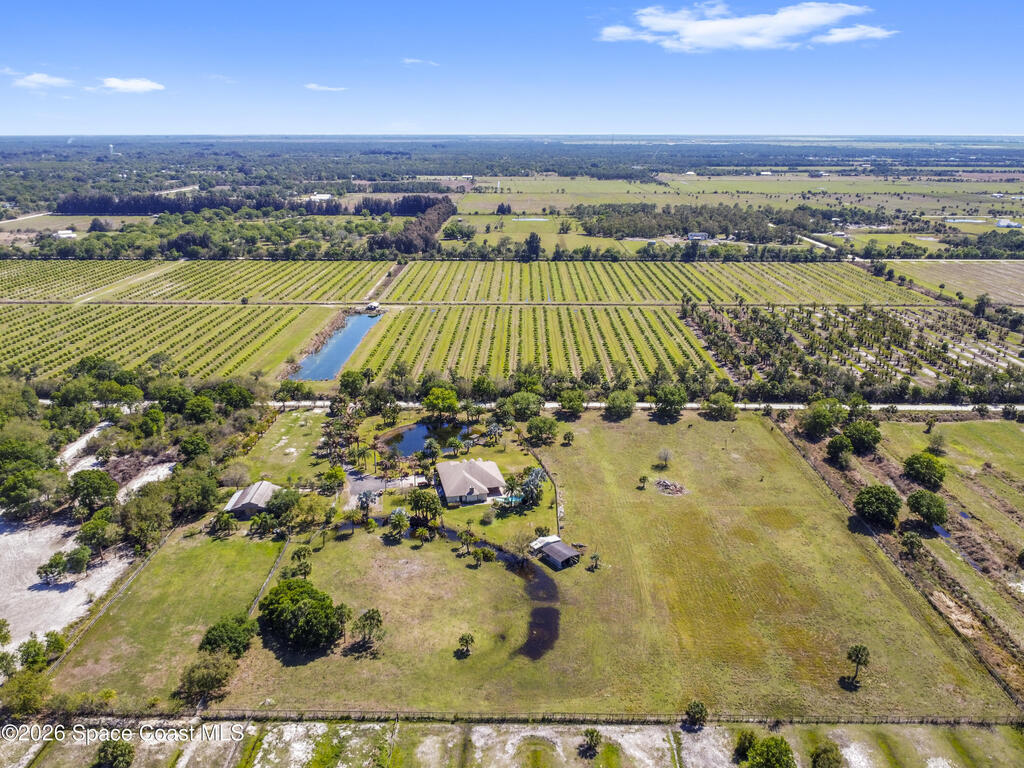 14450 111th Street, Fellsmere, FL 32948