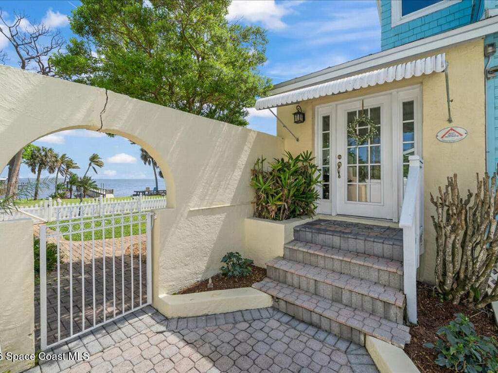 1110 Riverside Drive, Titusville, FL 32780