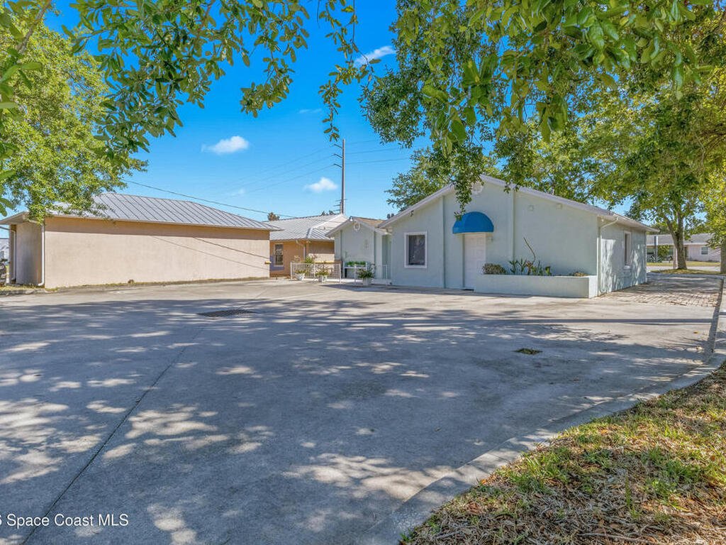 1570 N Harbor City Boulevard, Melbourne, FL 32935