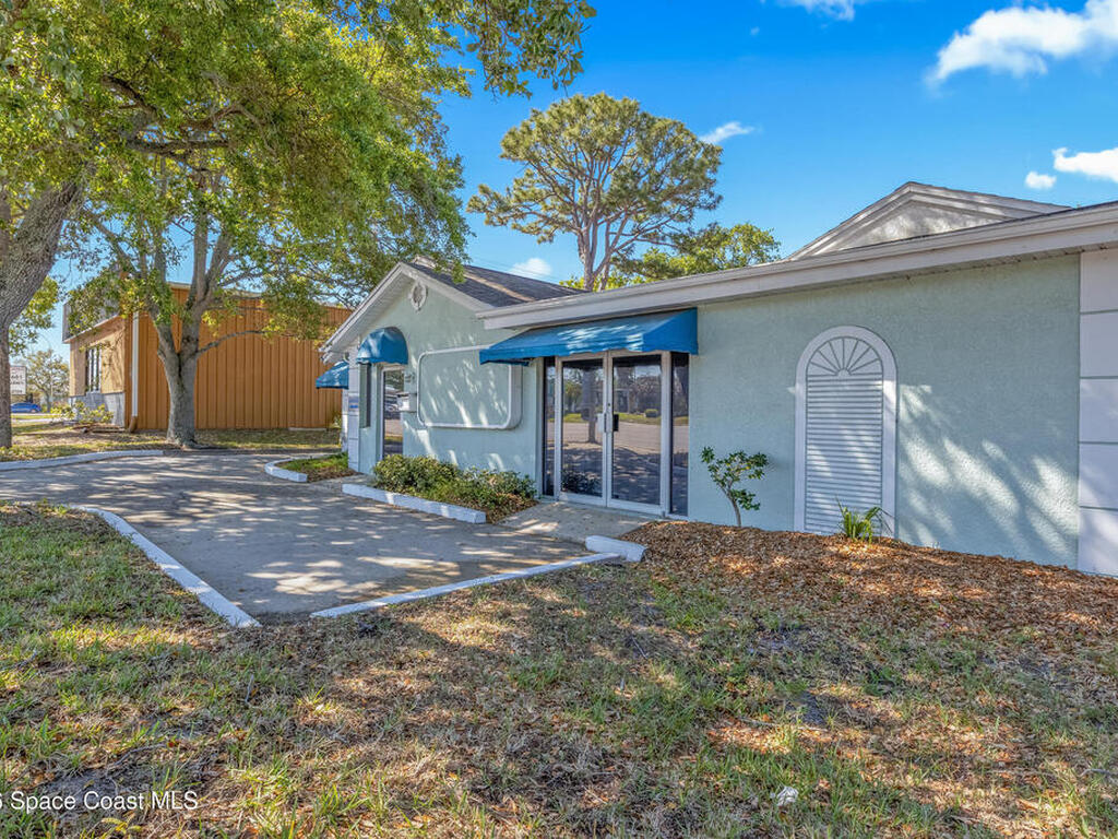 1570 N Harbor City Boulevard, Melbourne, FL 32935