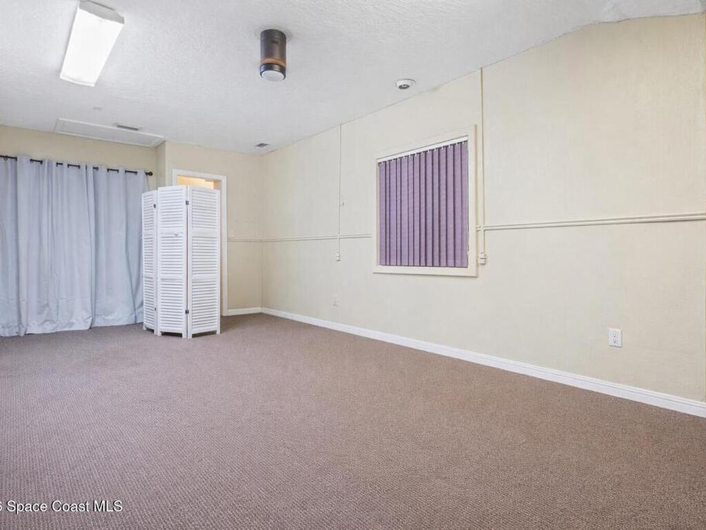 1570 N Harbor City Boulevard, Melbourne, FL 32935