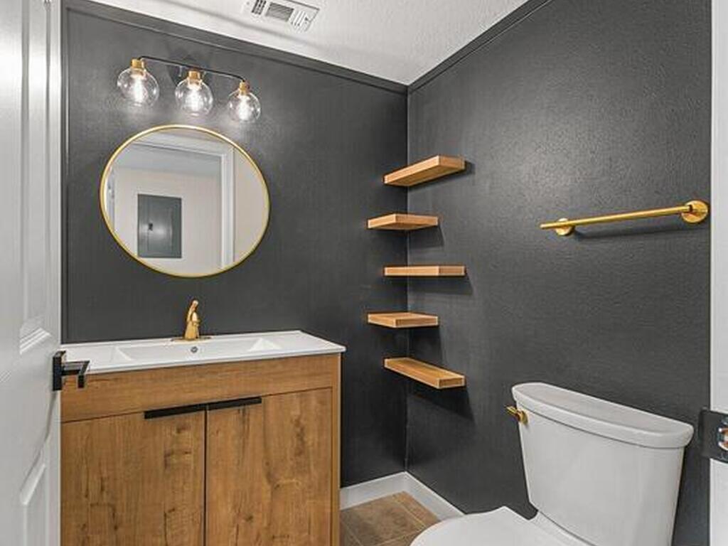 1001 W Eau Gallie Boulevard, Melbourne, FL 32935