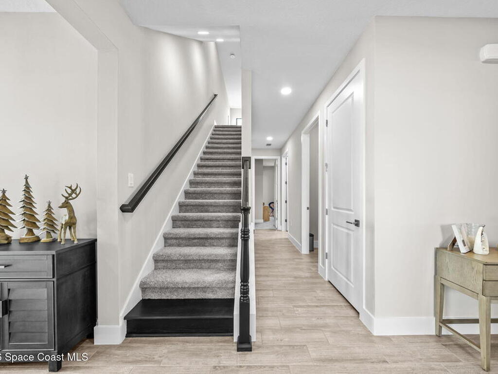 2846 Silverlefe Lane, Melbourne, FL 32940