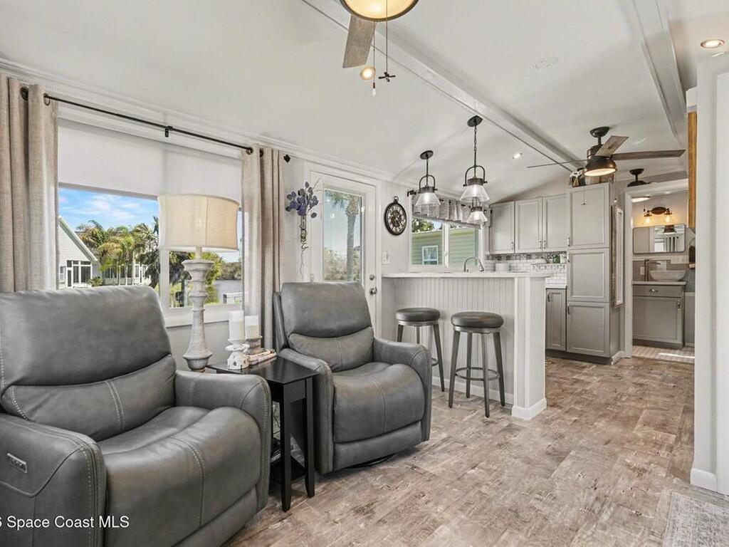 35 Sunset Drive, Titusville, FL 32780