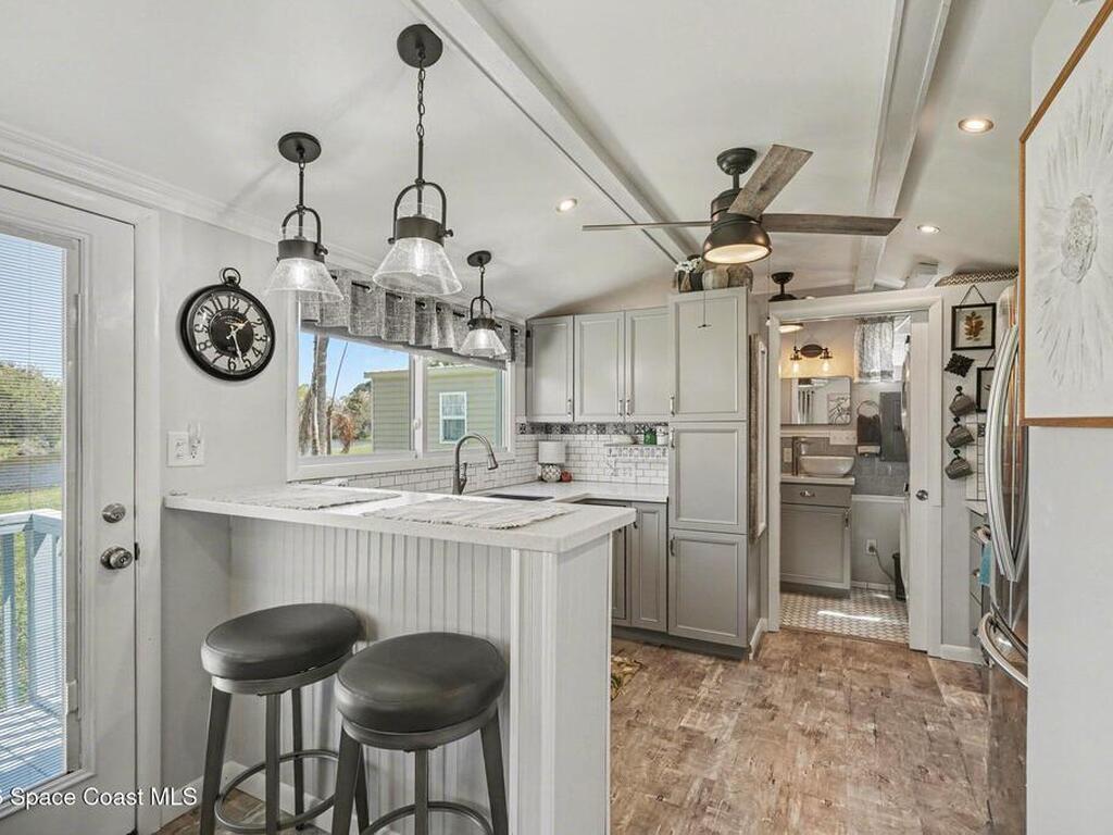 35 Sunset Drive, Titusville, FL 32780