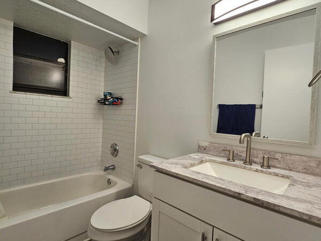 647 Bryant Road, Palm Bay, FL 32908