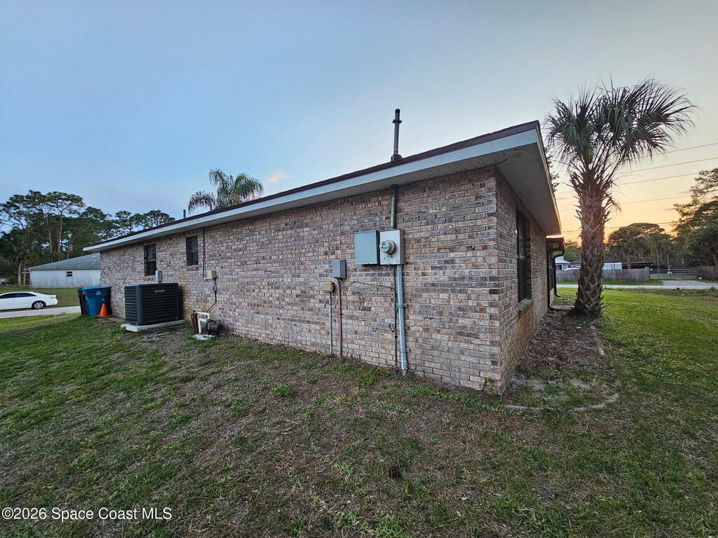 647 Bryant Road, Palm Bay, FL 32908