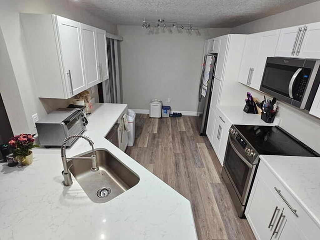 647 Bryant Road, Palm Bay, FL 32908