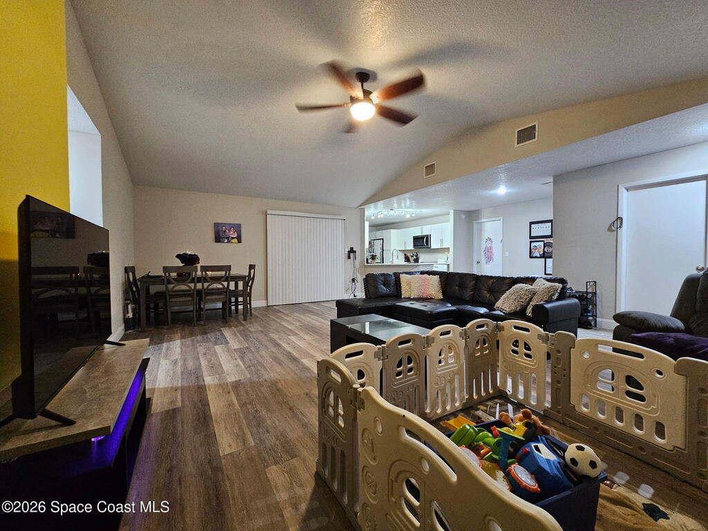 647 Bryant Road, Palm Bay, FL 32908