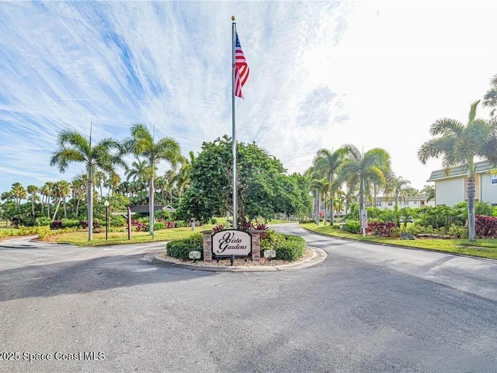 35 Vista Gardens Trail, Vero Beach, FL 32962
