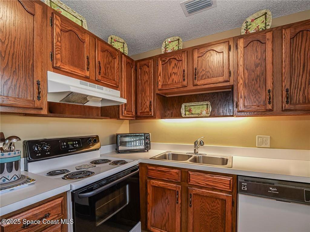 35 Vista Gardens Trail, Vero Beach, FL 32962