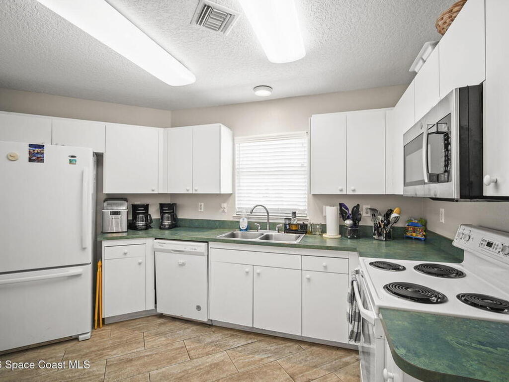 606 Shorewood Drive, Cape Canaveral, FL 32920