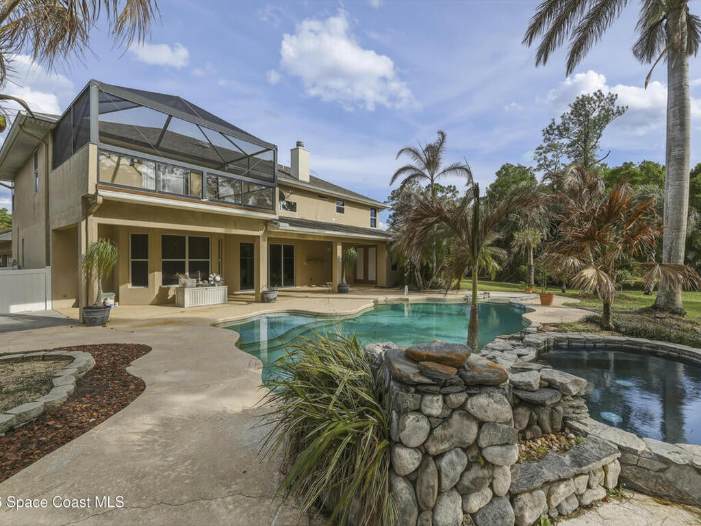 2300 Duncil Lane, Malabar, FL 32950