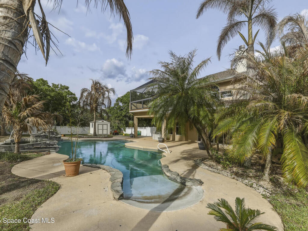 2300 Duncil Lane, Malabar, FL 32950