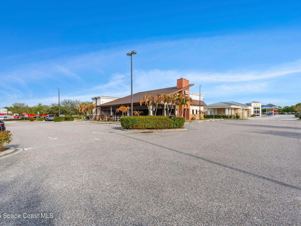 5490 Stadium Parkway, Melbourne, FL 32940