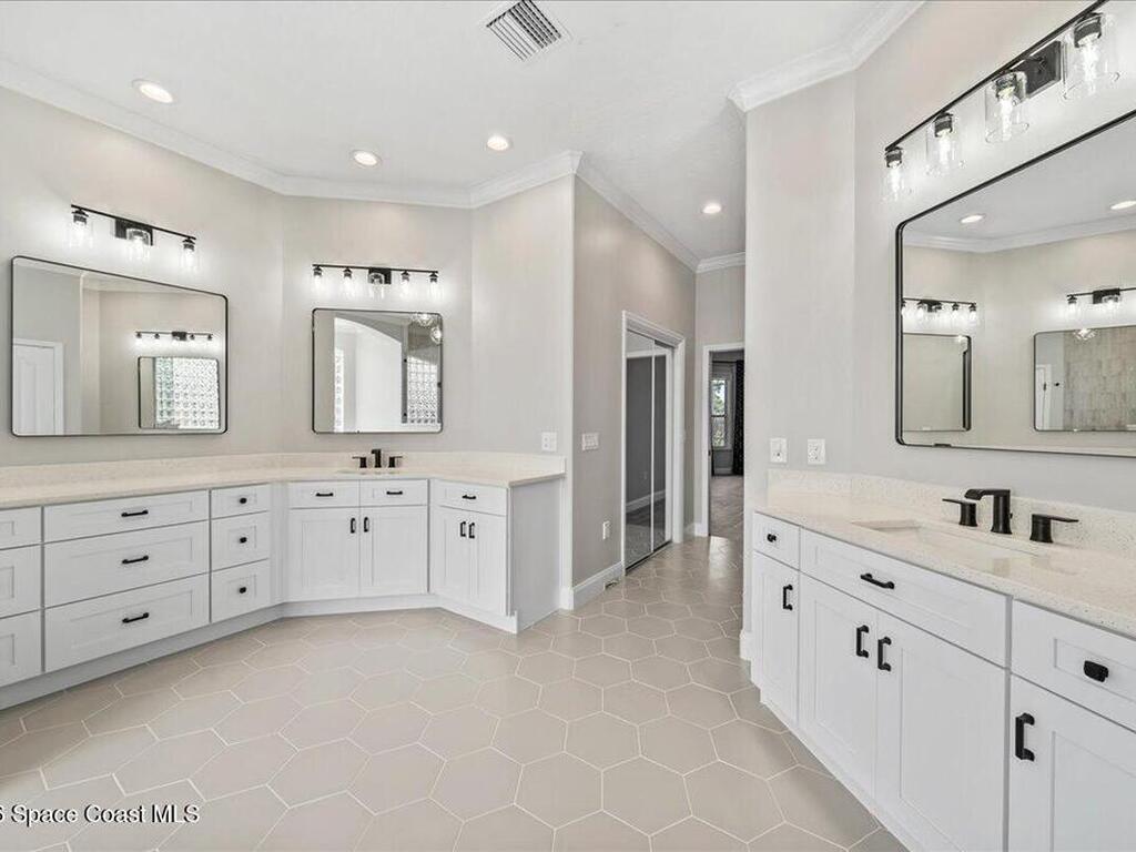 918 Nelson Drive, Melbourne, FL 32940