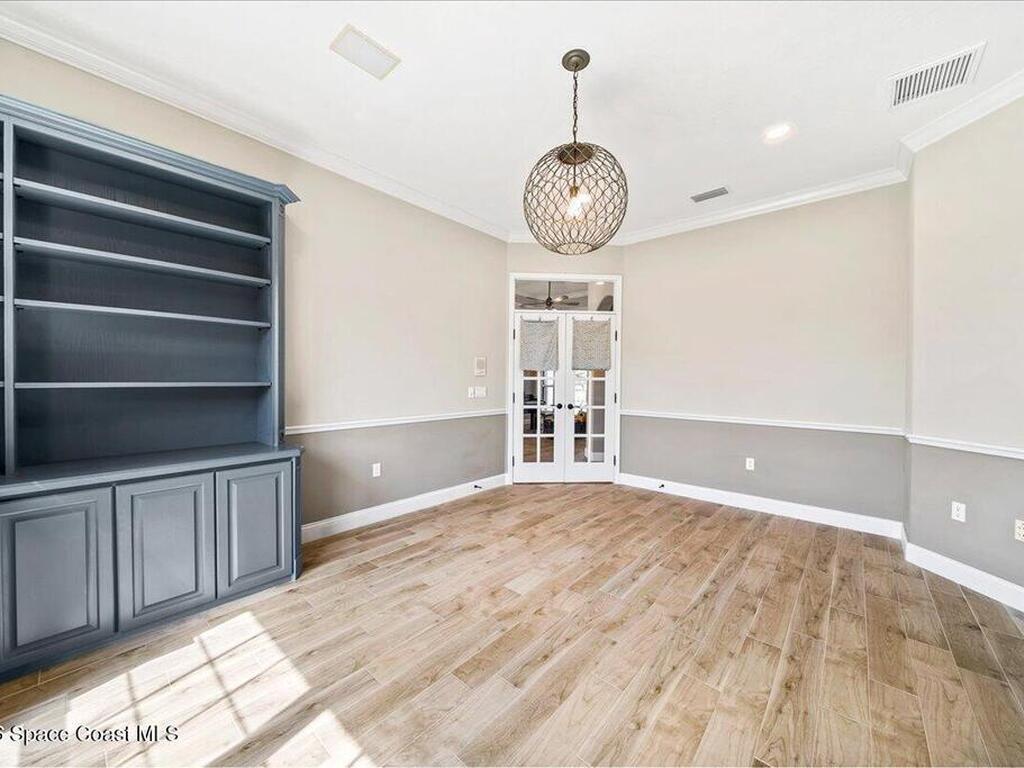 918 Nelson Drive, Melbourne, FL 32940