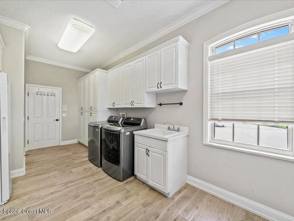 918 Nelson Drive, Melbourne, FL 32940