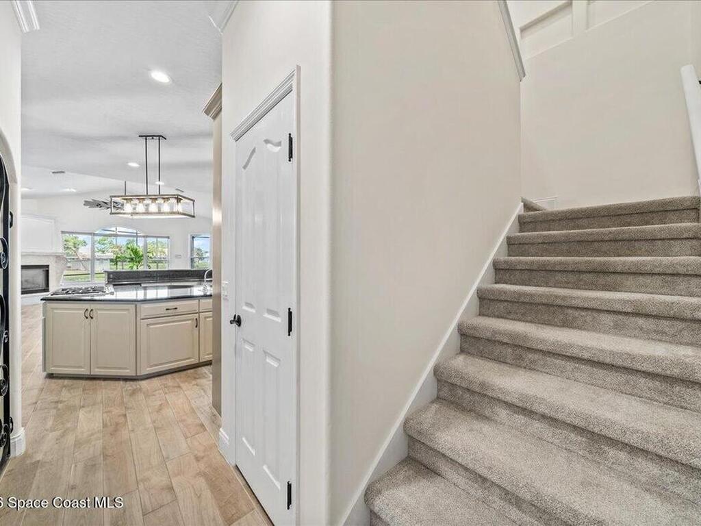 918 Nelson Drive, Melbourne, FL 32940