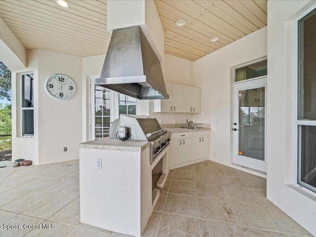 918 Nelson Drive, Melbourne, FL 32940