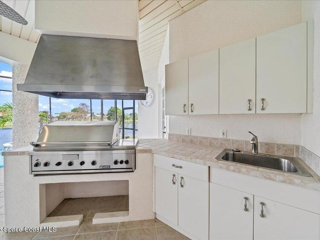 918 Nelson Drive, Melbourne, FL 32940