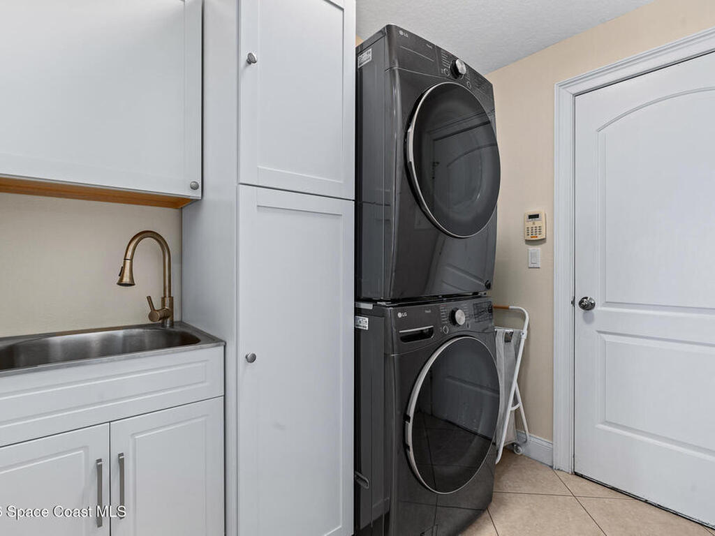 4 Rosemary Place, Palm Coast, FL 32137