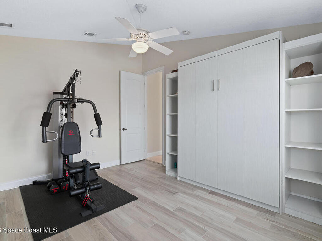 4 Rosemary Place, Palm Coast, FL 32137