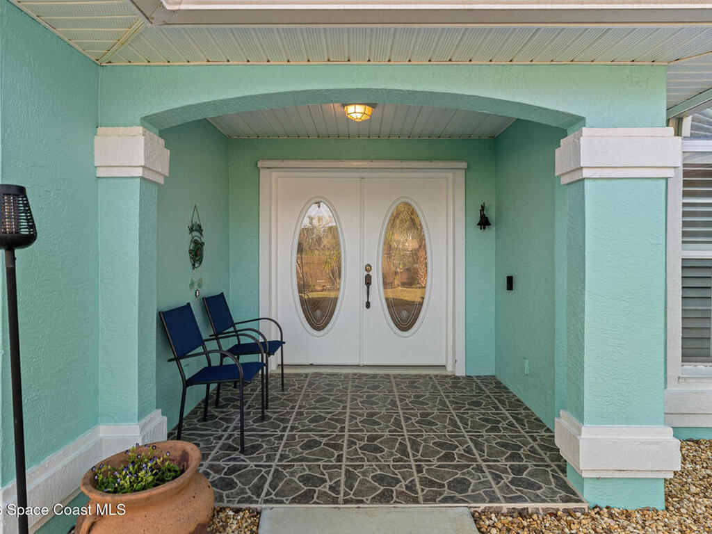 4 Rosemary Place, Palm Coast, FL 32137