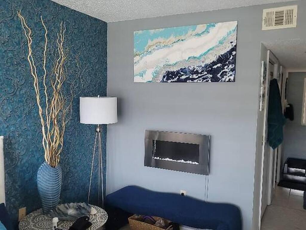 5011 Dixie Highway, Palm Bay, FL 32905