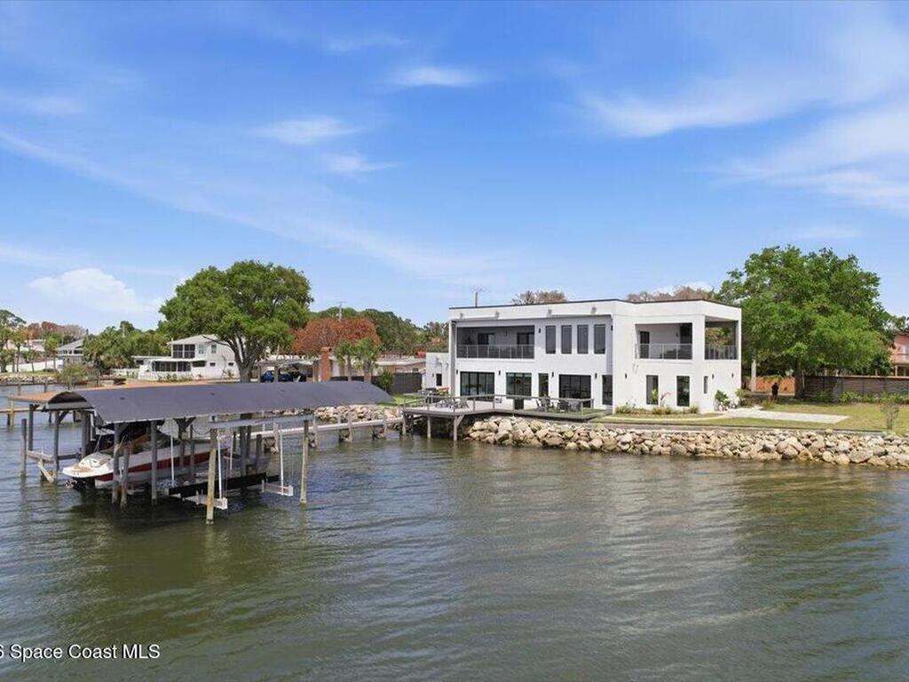 2175 S Tropical Trail, Merritt Island, FL 32952