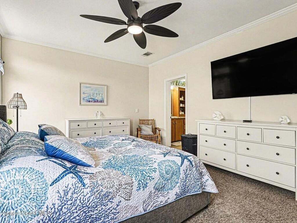 1067 Wren Circle, Barefoot Bay, FL 32976