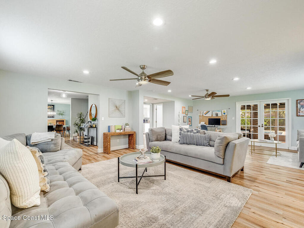 1330 Donna Marie Drive, Melbourne, FL 32904