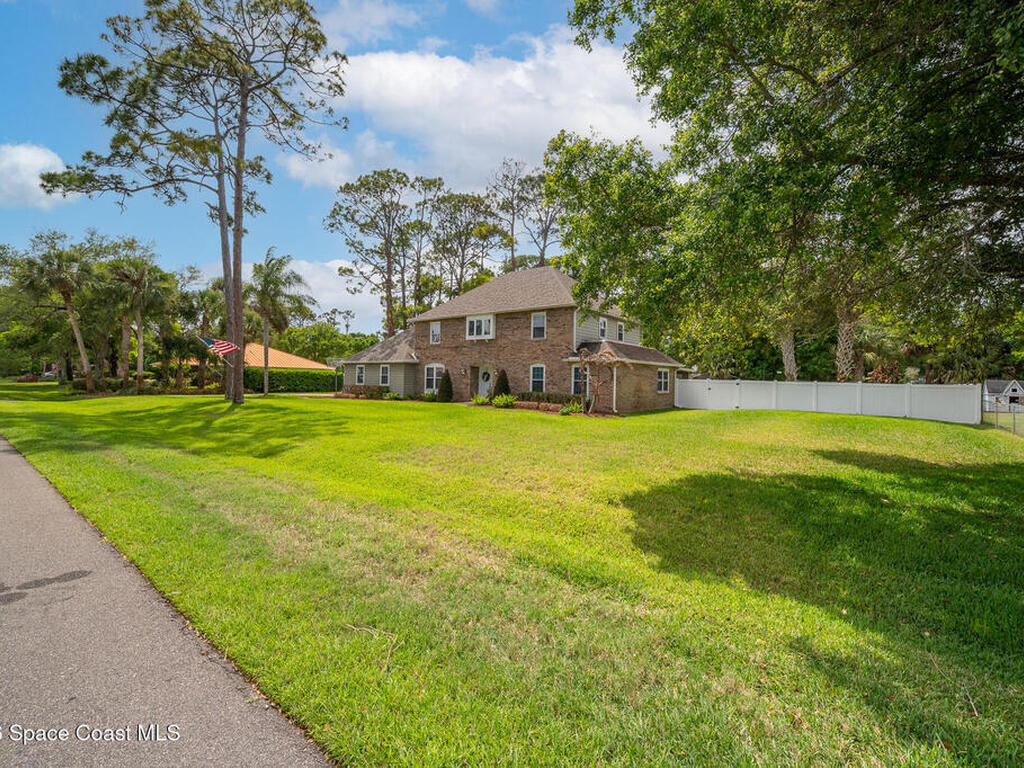 1330 Donna Marie Drive, Melbourne, FL 32904