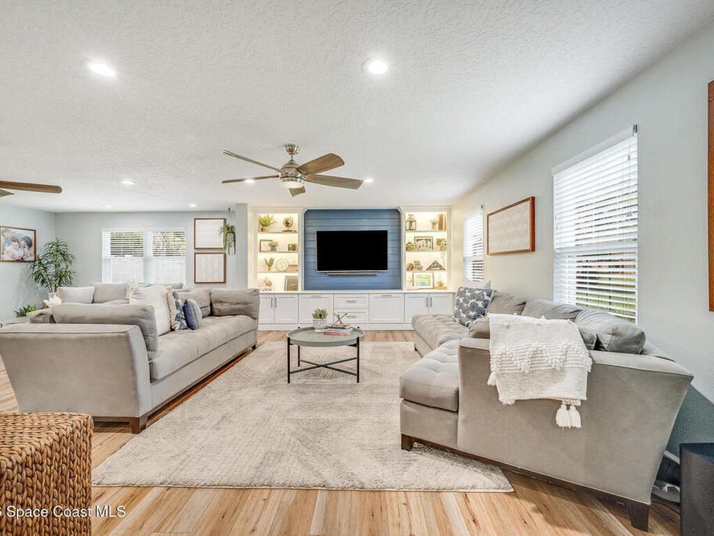 1330 Donna Marie Drive, Melbourne, FL 32904