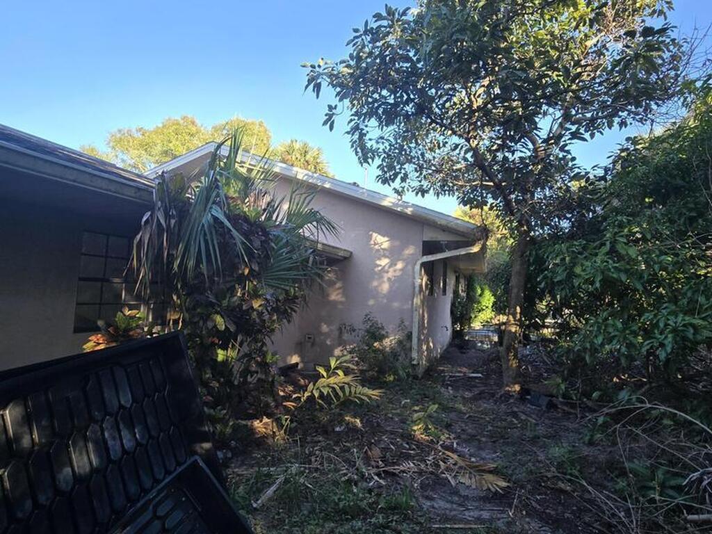 455 E Hall Road, Merritt Island, FL 32953