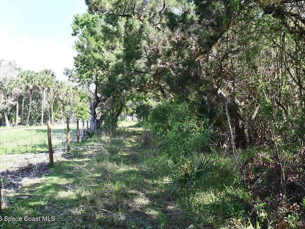 455 E Hall Road, Merritt Island, FL 32953